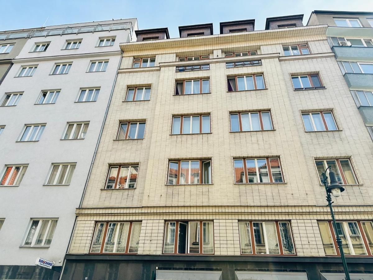 Nicelovely & Prague Apartment Dlouha — Photos 1